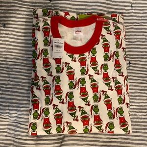 Hanna andersson Men’s Grinch pajamas